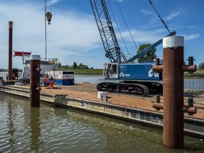Project: Stalen meerpalen in Krimpenerwaard