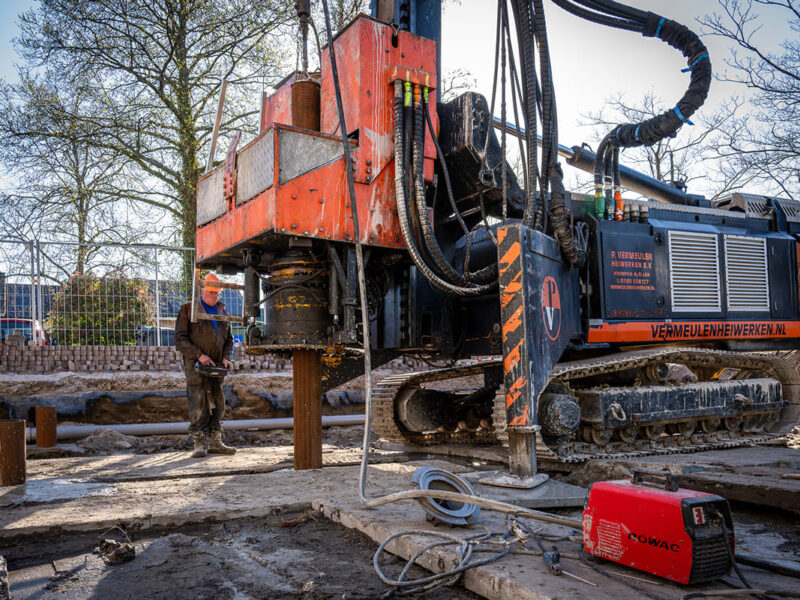 Funderingsproject in Barendrecht met stalen buizen