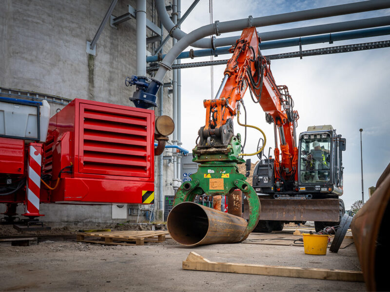 Stalen buizen voor een funderingsproject in Moerdijk